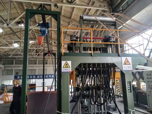 Συνεχής μηχανή ανύψωσης χαλκού 8000 τόνων για καλώδια PVC